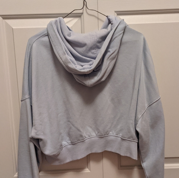 H&M blue cropped hoodie - Picture 4 of 6